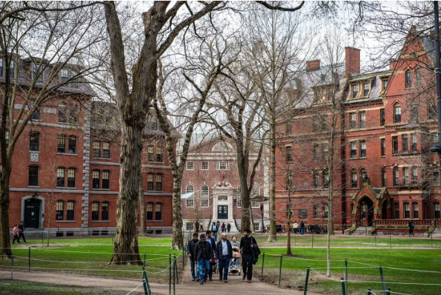 <div style='width:480px; height:20px; overflow:hidden;'><a href='http://duoxiannews.com/en/article.php?id=326' target='_blank'>US government suspends Harvard University's admission of international students</a></div>