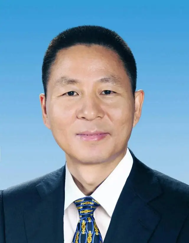 <div style='width:400px; height:20px; overflow:hidden;'><a href='http://duoxiannews.com/article.php?id=5543' target='_blank'>国务院免去他的职务！已在“五一”假期前一天深夜落马</a></div>